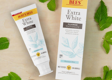 Burt`s Bees Extra White Toothpaste, Fluoride Toothpaste, Natural Flavor, Mountain Mint, 4.7 oz (Pack Of 3)