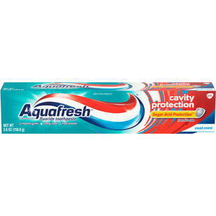 Aquafresh Cavity Triple Protection Fluoride Toothpaste, strong teeth & fresh breath, Cool Mint, 5.6 Ounce (Pack Of 20)