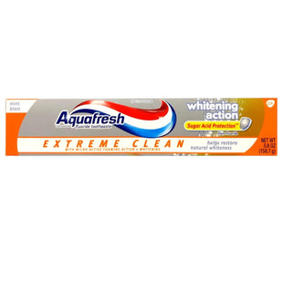 Aquafresh Extreme Clean Whitening Action Fluoride Toothpaste 5.6oz - Personal Care > Oral