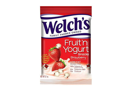 Welch's Strawberry Fruit 'n Yogurt Strawberry, 0.7 Ounces, 8 Count per Box (Pack Of 6)